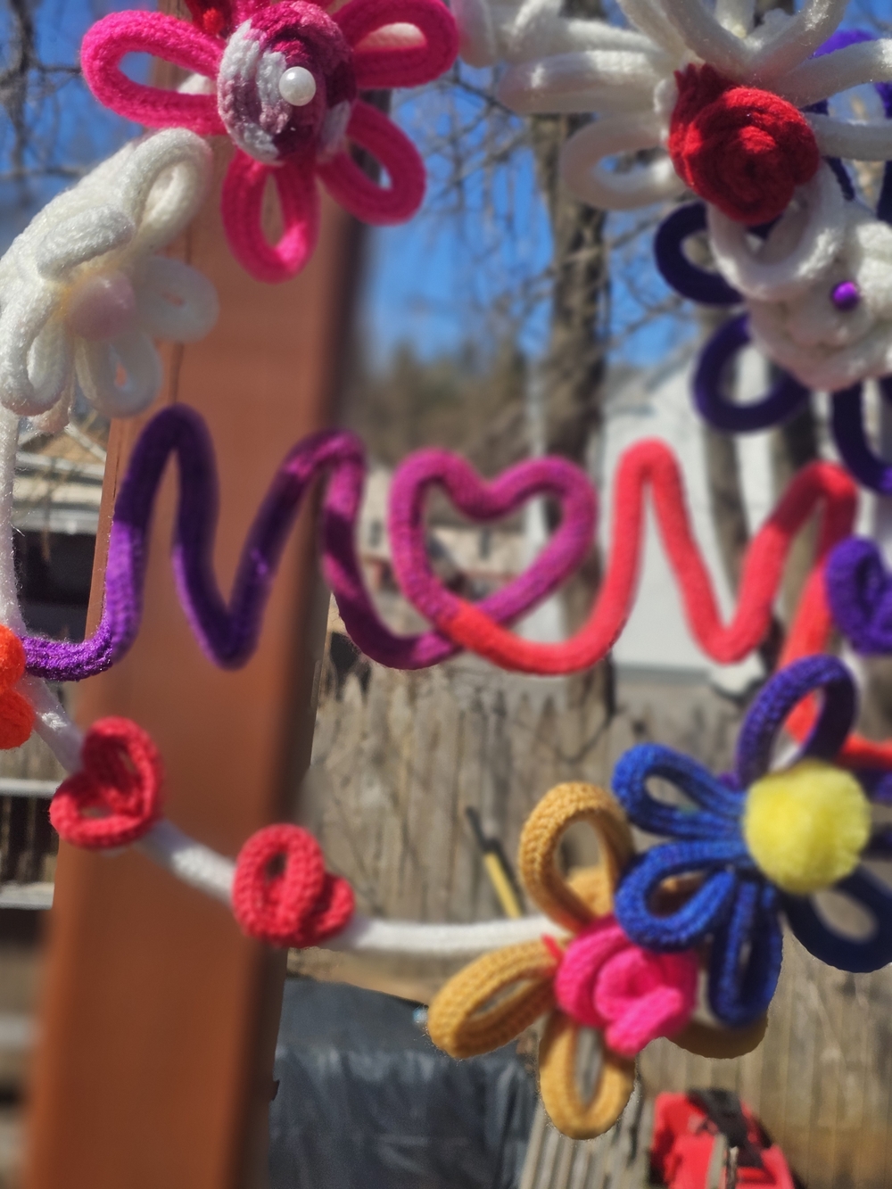 Handmade Wire Wreath - Picture 2 of 14
